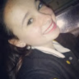 Meet your Posher, Chloe